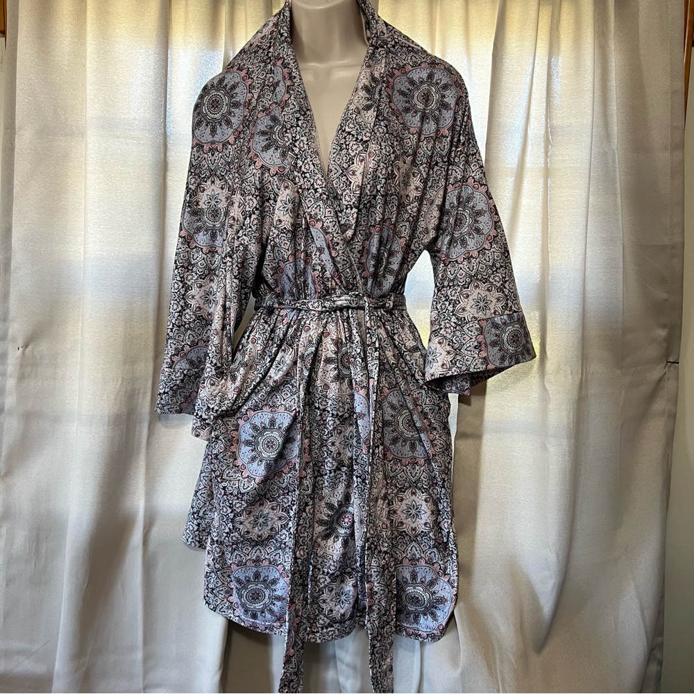 Women's Ink + Ivy Paisley Mandala Printed Robe